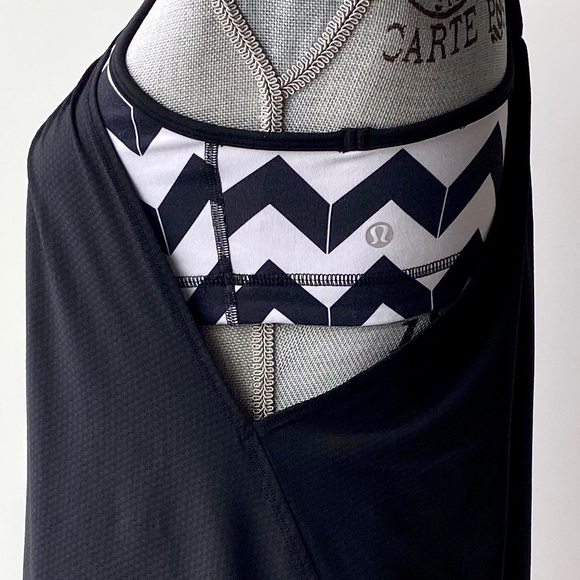 Lululemon No Limits Tank - Chevron - Picture 7 of 12